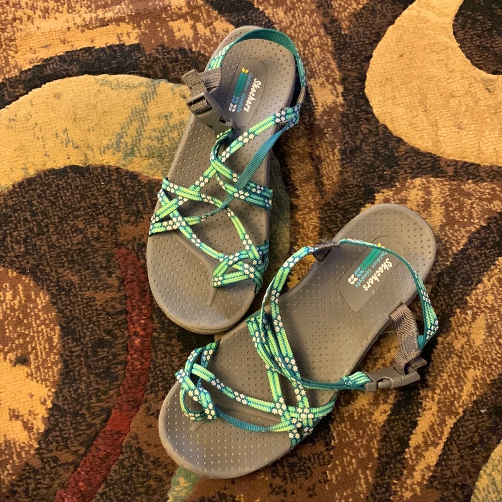 Womens sandals